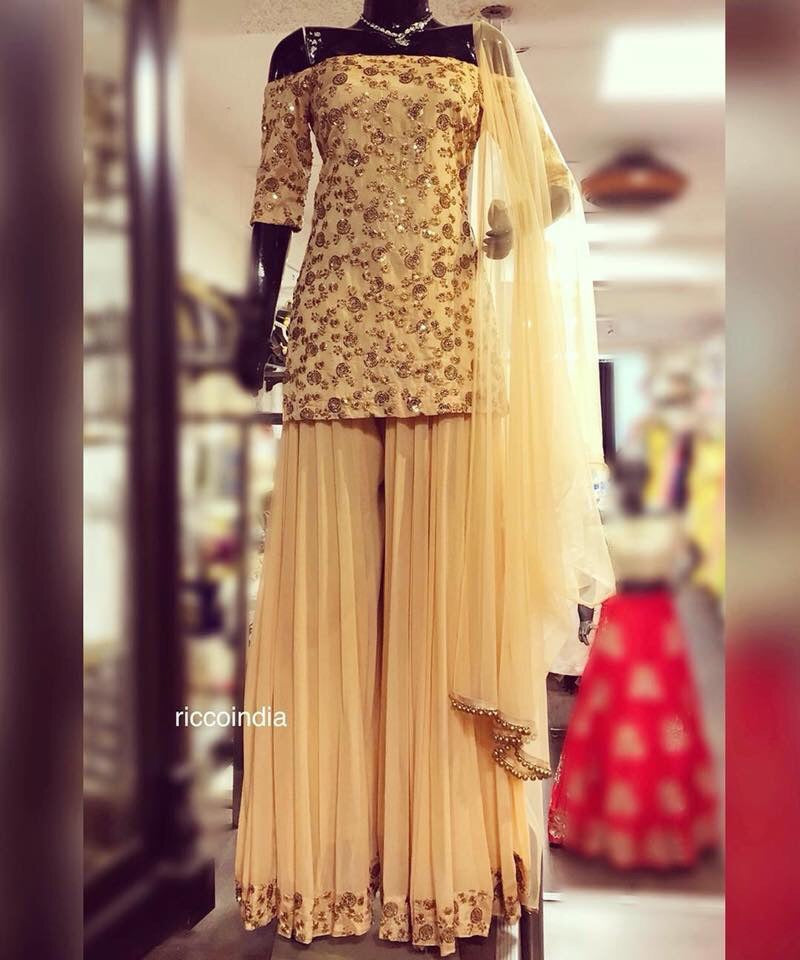 Off shoulder hot sale punjabi suit