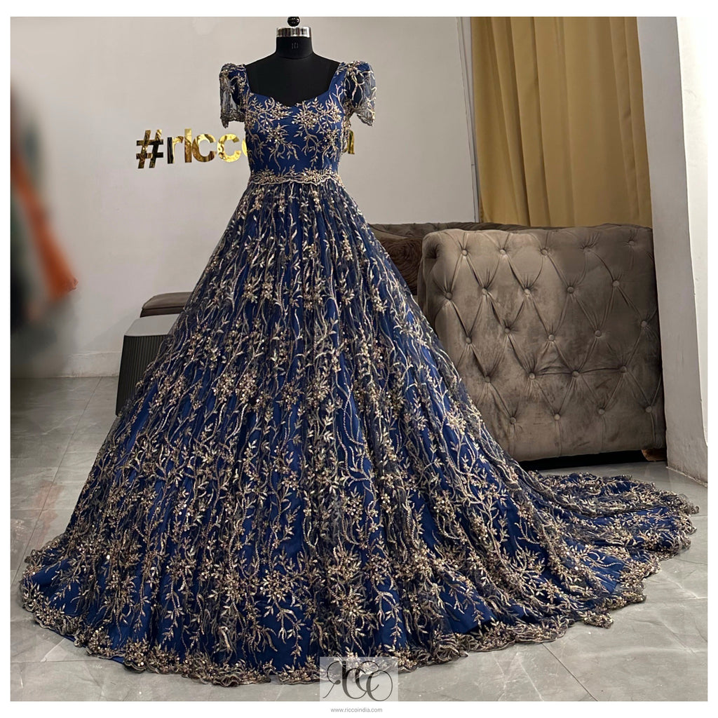 BLUE TRAIN GOWN WITH PUFFY SLEEVES – Ricco India