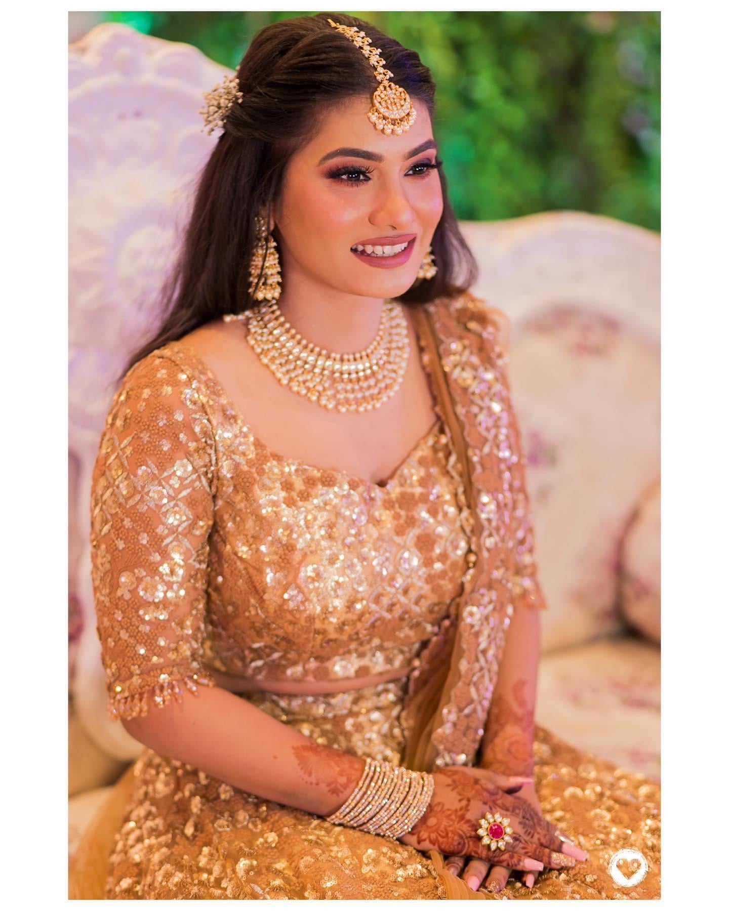 Golden lehenga look best sale